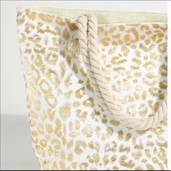 Beautiful Metallic Shiny Leopard Print Bag - Picture 7 of 14